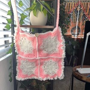 Handmade 💕❄️ pink snowflake large crossbody bag